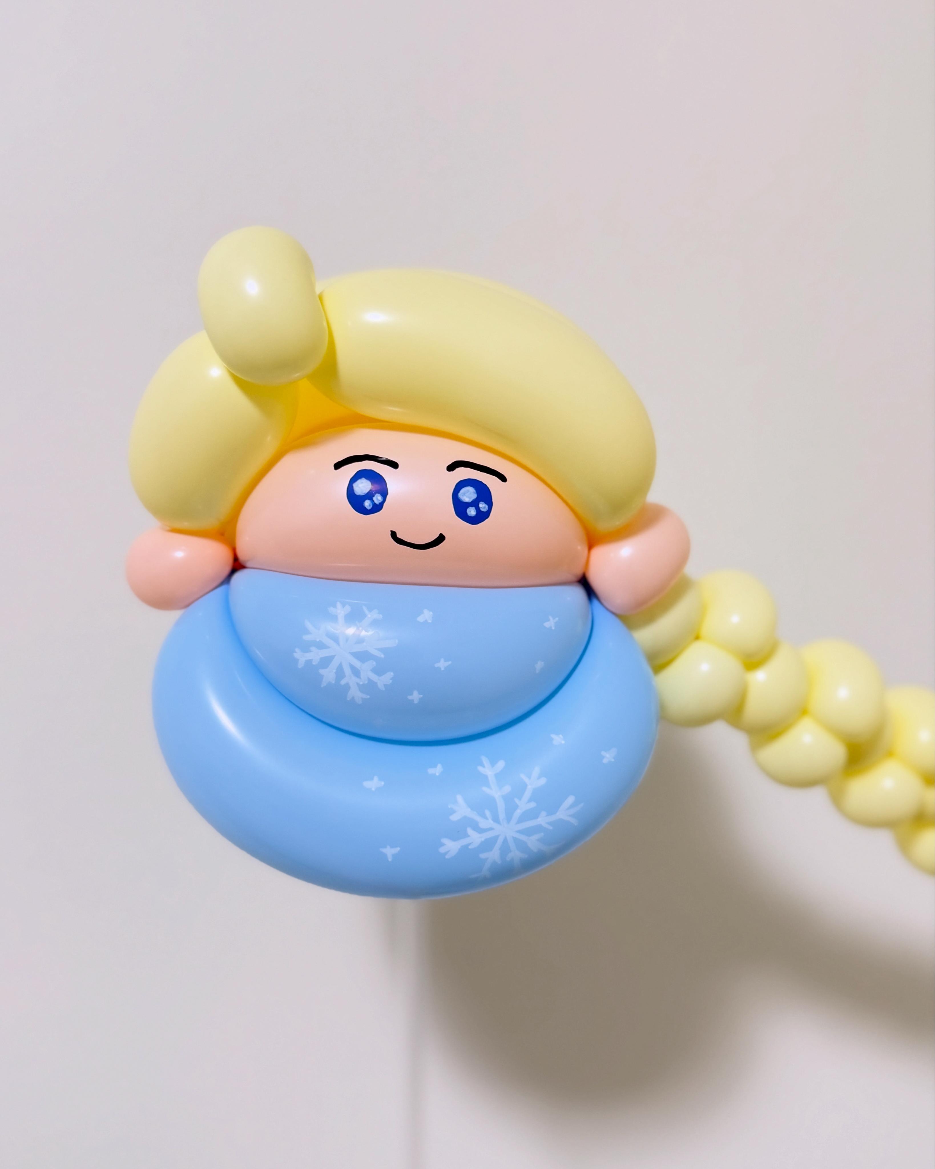 Balloon art creation 7